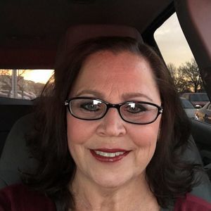 Meet your Posher, Suzanne